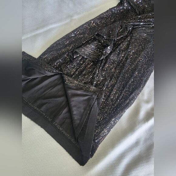 Eliza J sequin faux wrap dress festive new without tags - Picture 10 of 12